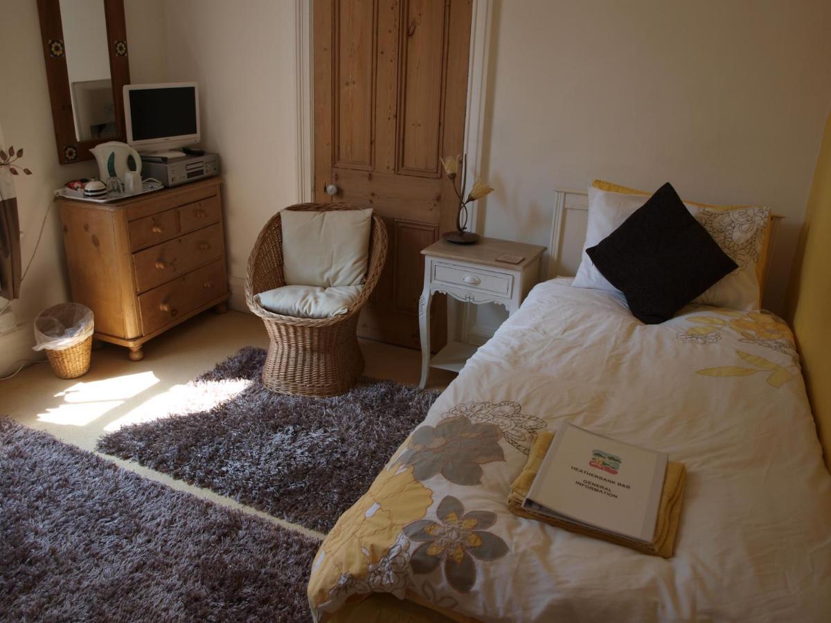 Heatherbank B&B Sandhurst (Berkshire) Exterior foto