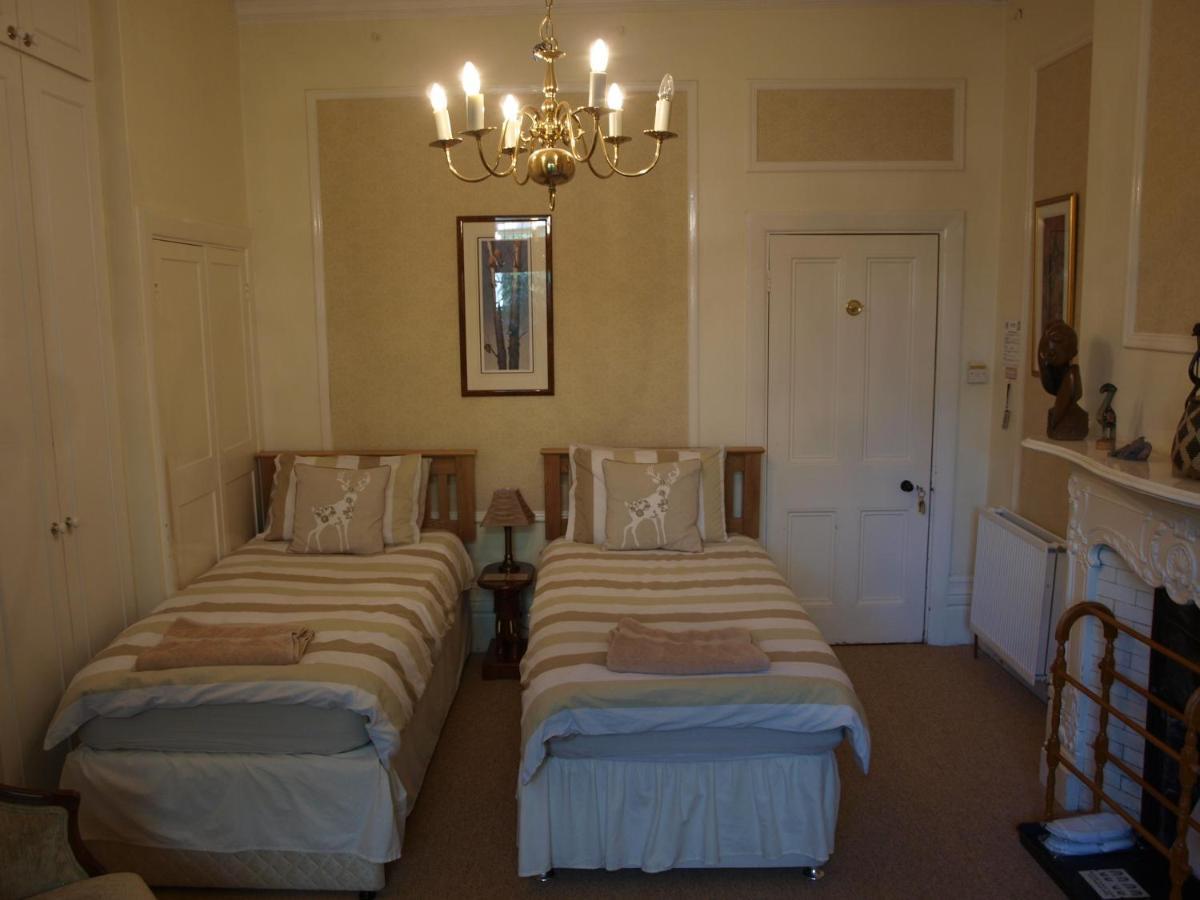Heatherbank B&B Sandhurst (Berkshire) Exterior foto