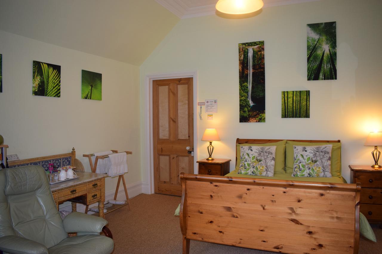 Heatherbank B&B Sandhurst (Berkshire) Exterior foto